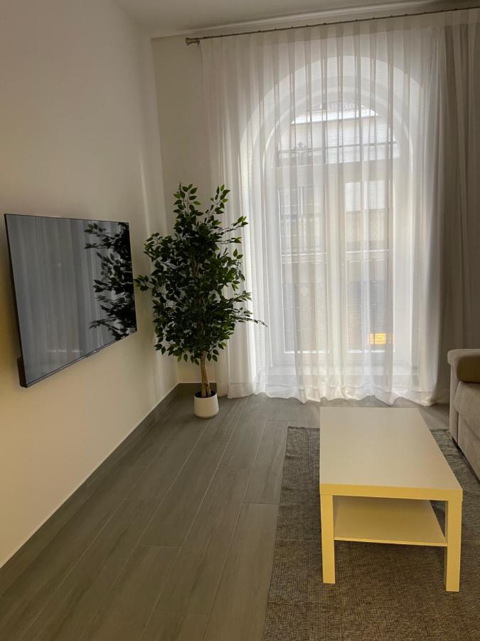 Suara Apartamentos 1 Madrid Exteriér fotografie