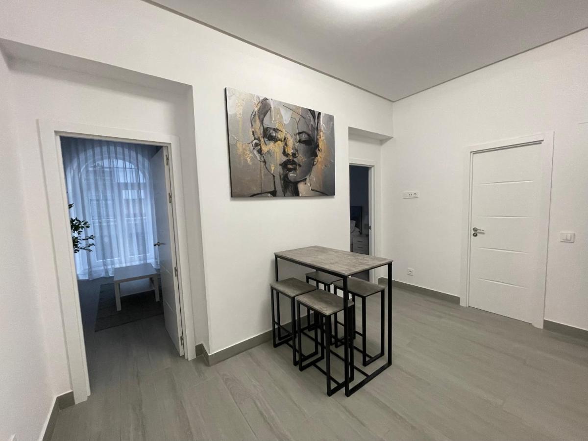 Suara Apartamentos 1 Madrid Exteriér fotografie